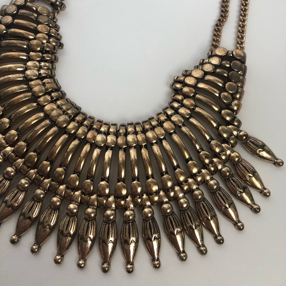 Necklace - Picture 2 of 4